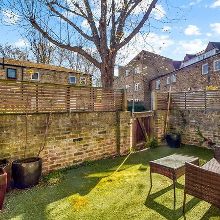 Lovely 3-Bed Clapham Common London Exterior foto
