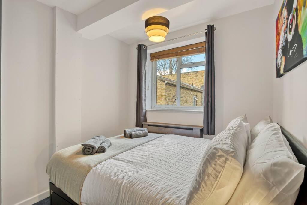 Lovely 3-Bed Clapham Common London Exterior foto