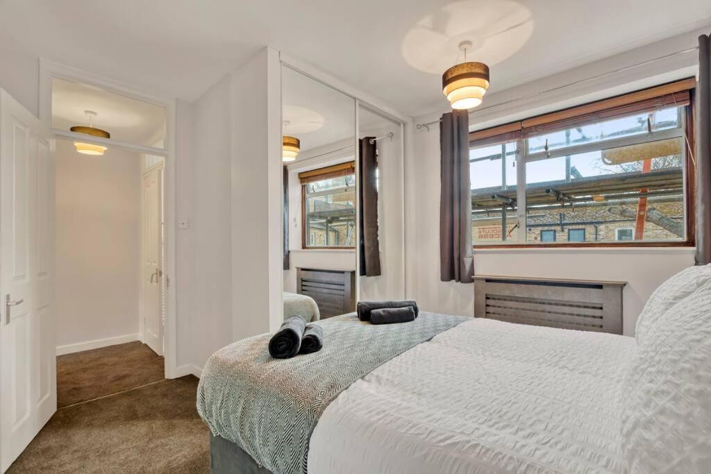 Lovely 3-Bed Clapham Common London Exterior foto